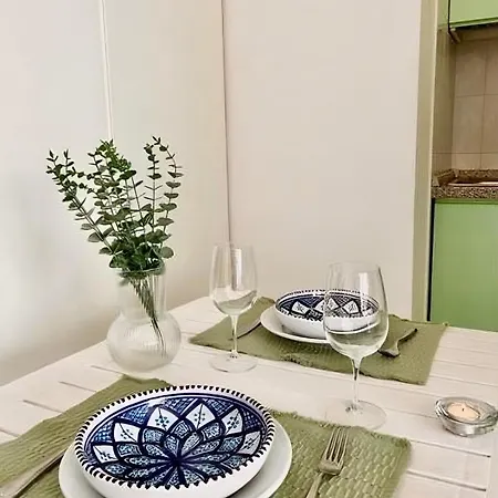 Apartment Nura's - Casa Miralido